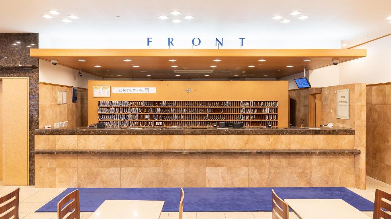 Toyoko Inn Hokkaido Sapporo-Eki Kita-Guchi Екстериор снимка