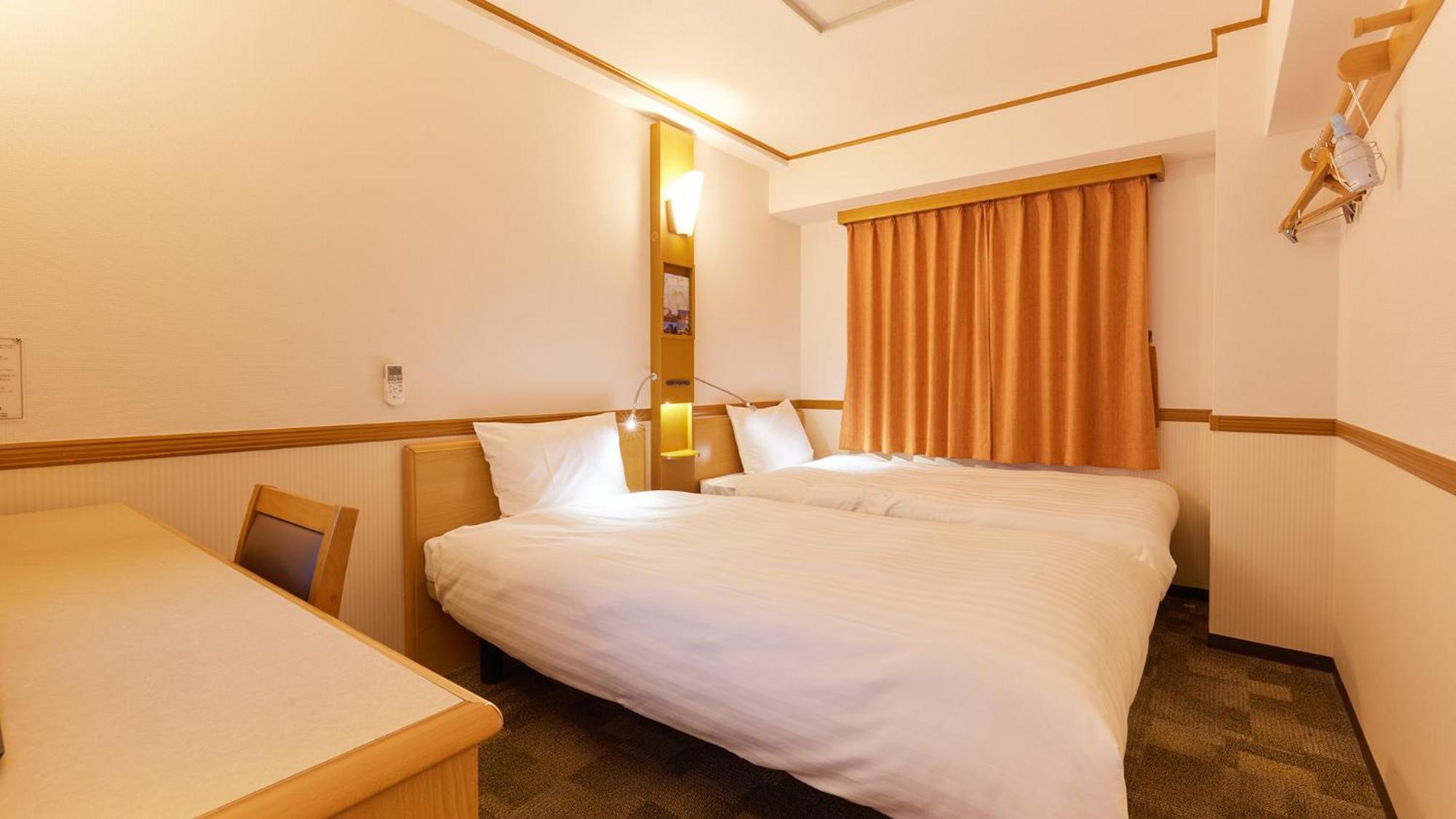 Toyoko Inn Hokkaido Sapporo-Eki Kita-Guchi Стая снимка
