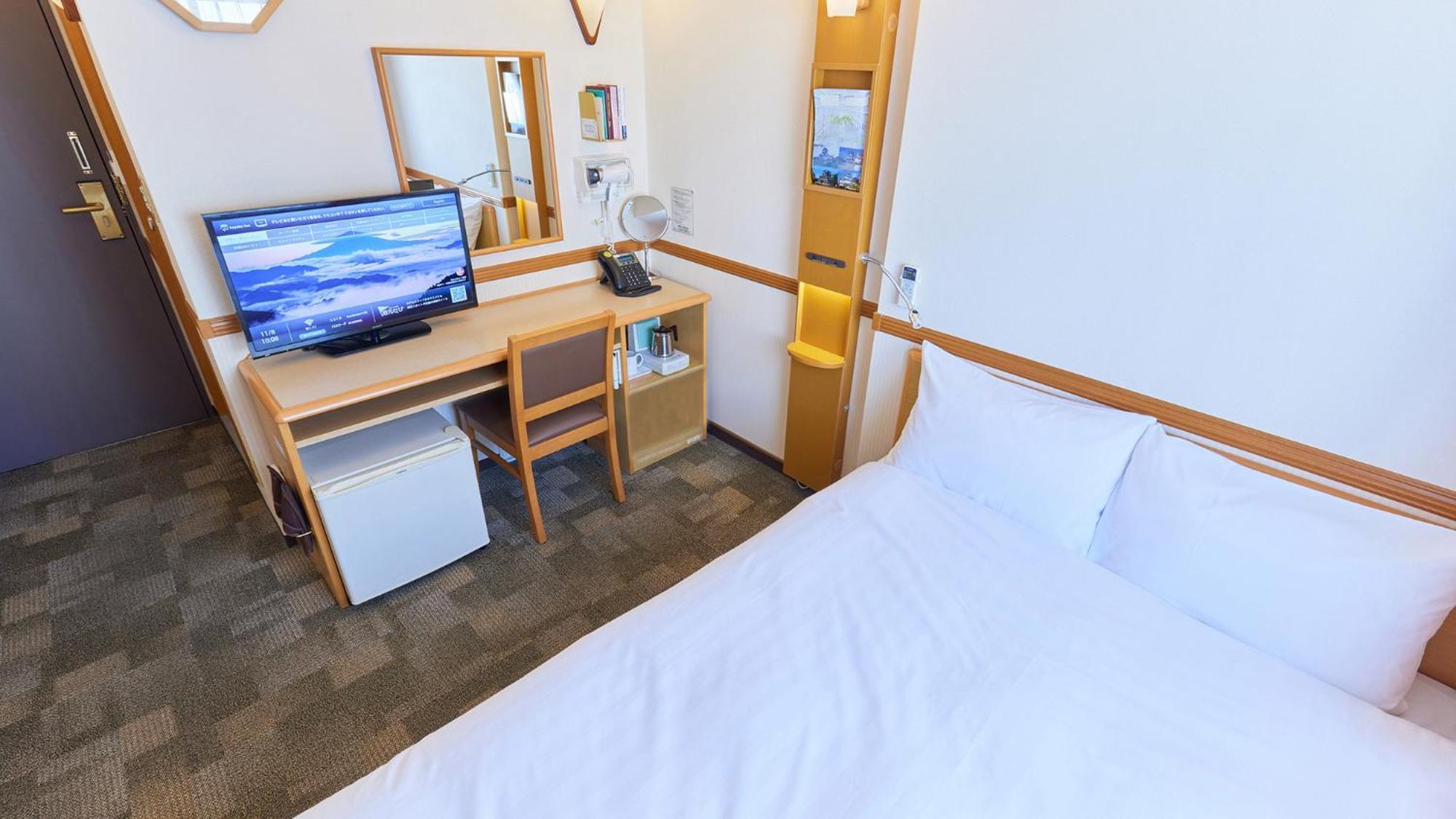 Toyoko Inn Hokkaido Sapporo-Eki Kita-Guchi Стая снимка