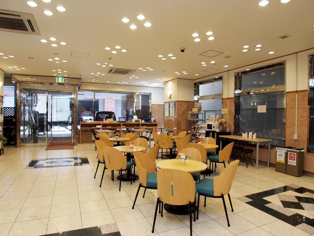 Toyoko Inn Hokkaido Sapporo-Eki Kita-Guchi Екстериор снимка