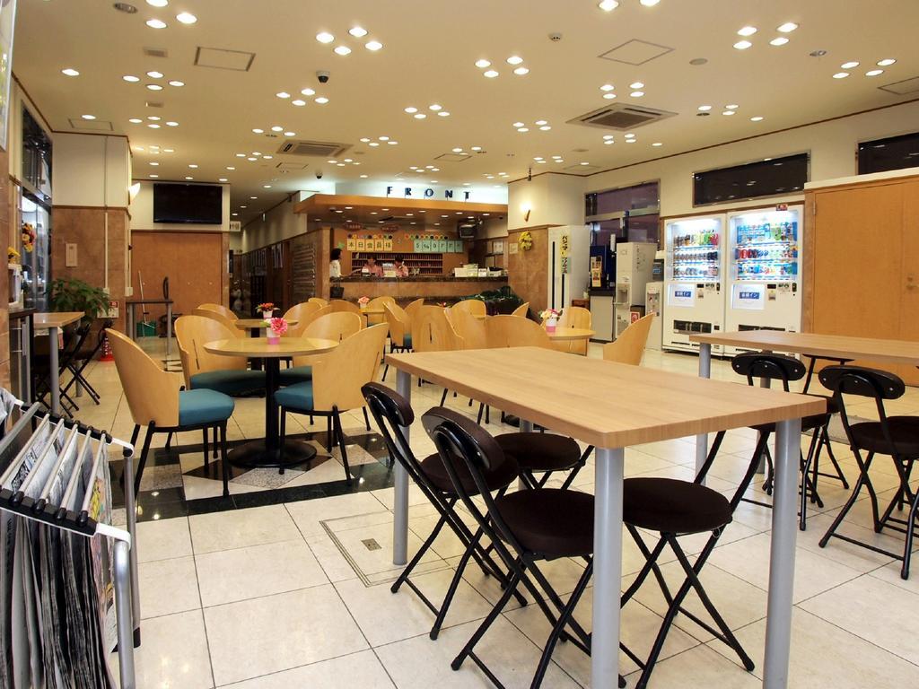 Toyoko Inn Hokkaido Sapporo-Eki Kita-Guchi Екстериор снимка